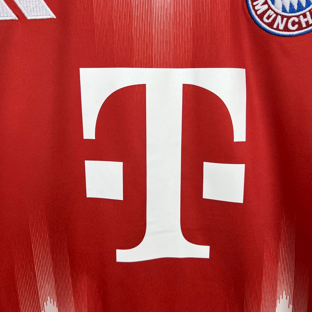 Camisa Bayern l 2025/26 Torcedor Masculina