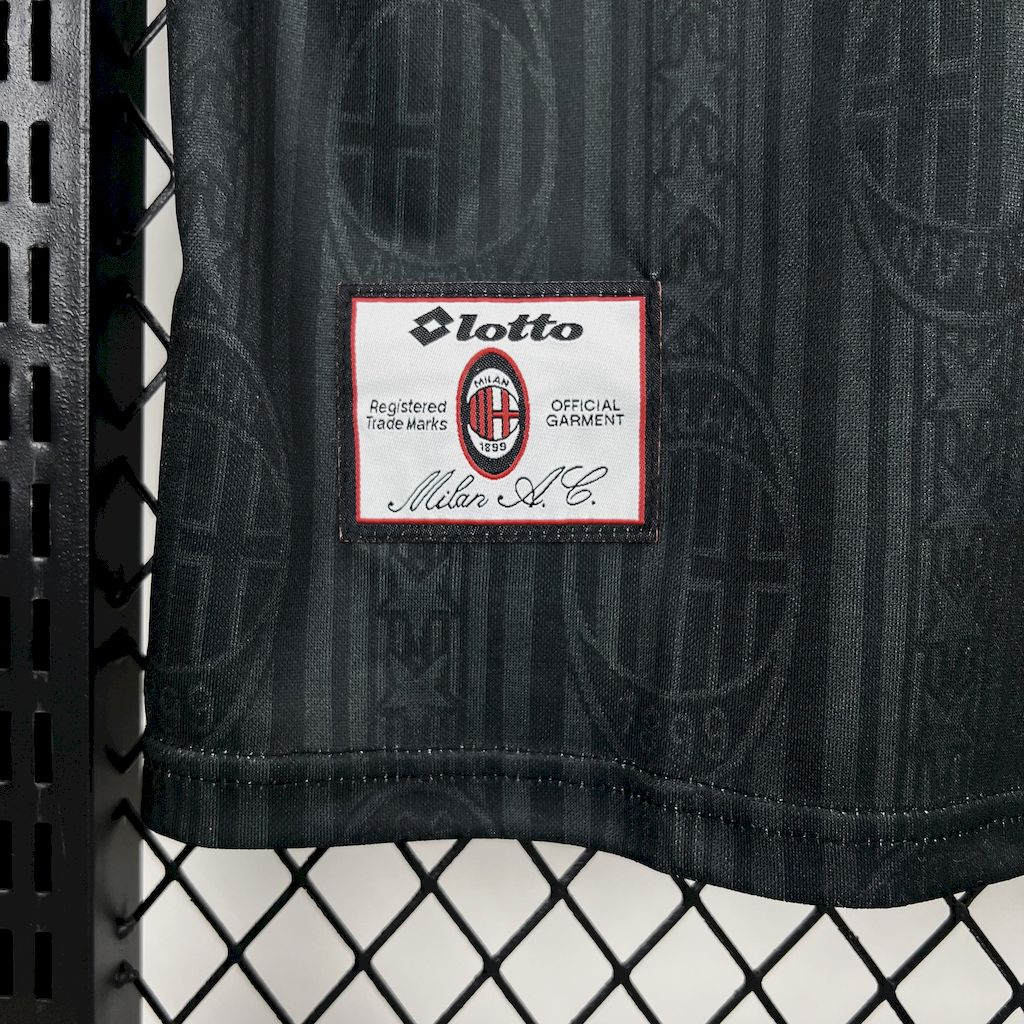 Camisa Retrô AC Milan 1997/98