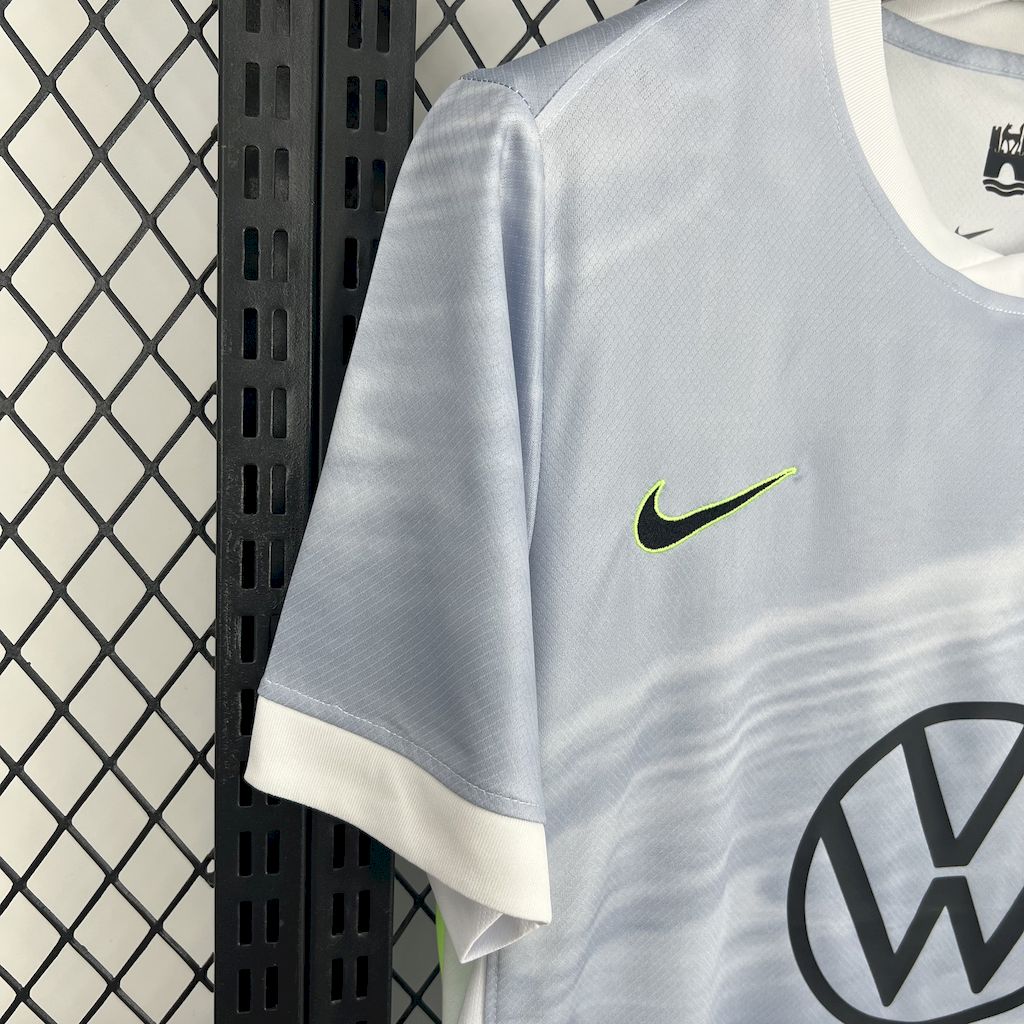 Camisa Wolfsburg ll 2025/26 Torcedor Masculina