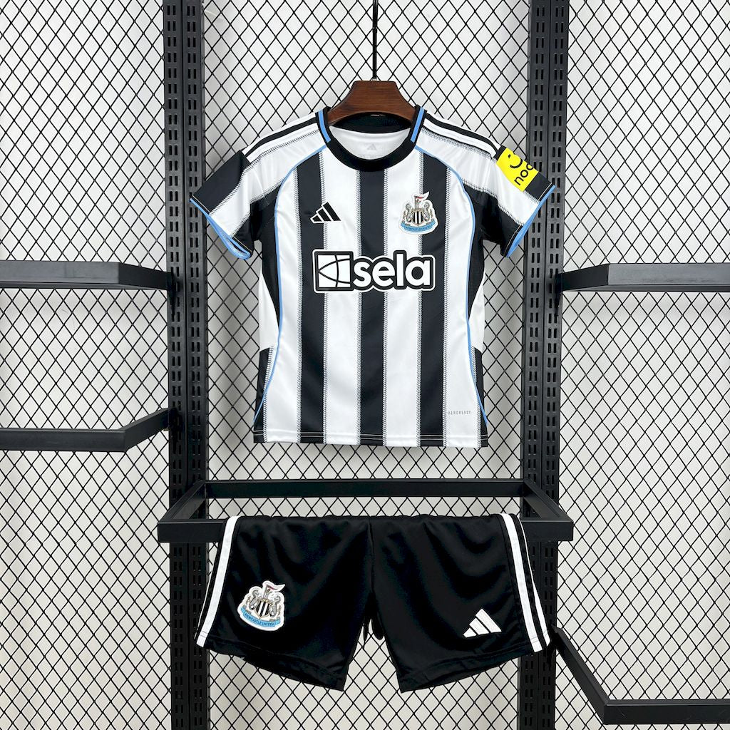 Kit Infantil Newcastle I 2025/26