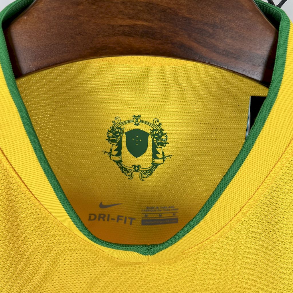 Camisa Retrô Brasil I 2012/13