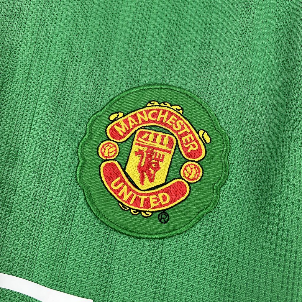 Camisa Retrô Manchester United Verde Goleiro 2007/08