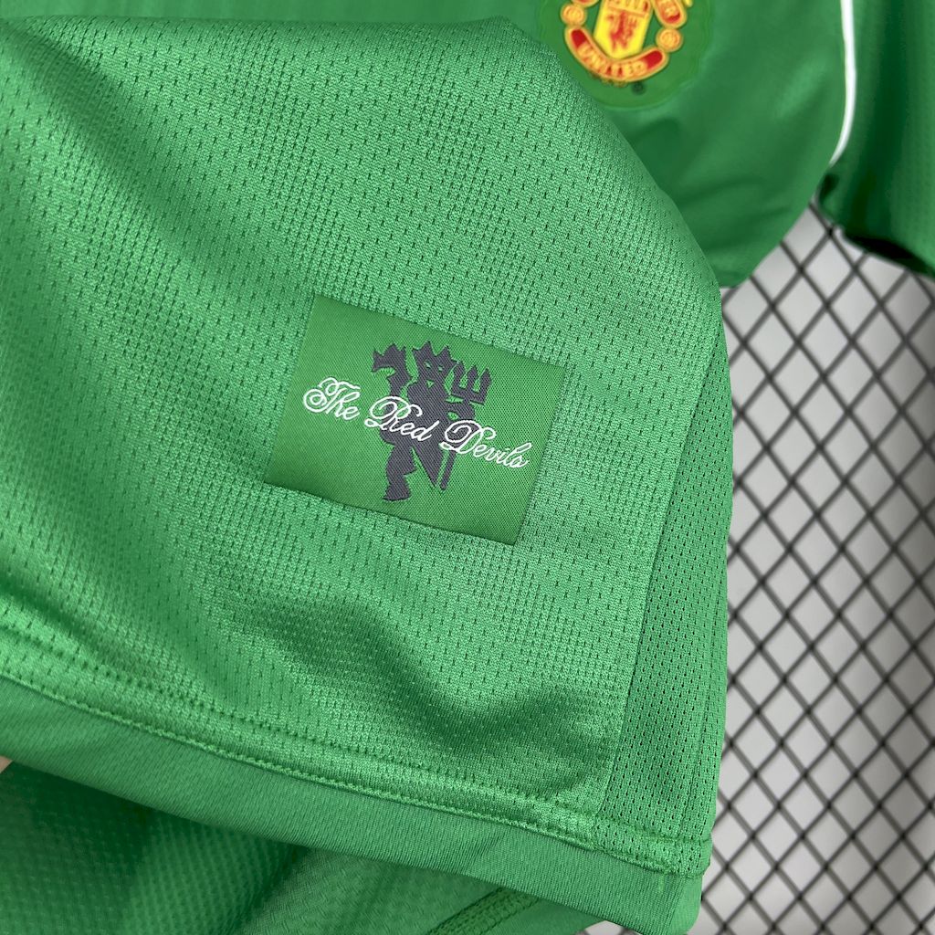 Camisa Retrô Manchester United Verde Goleiro 2007/08