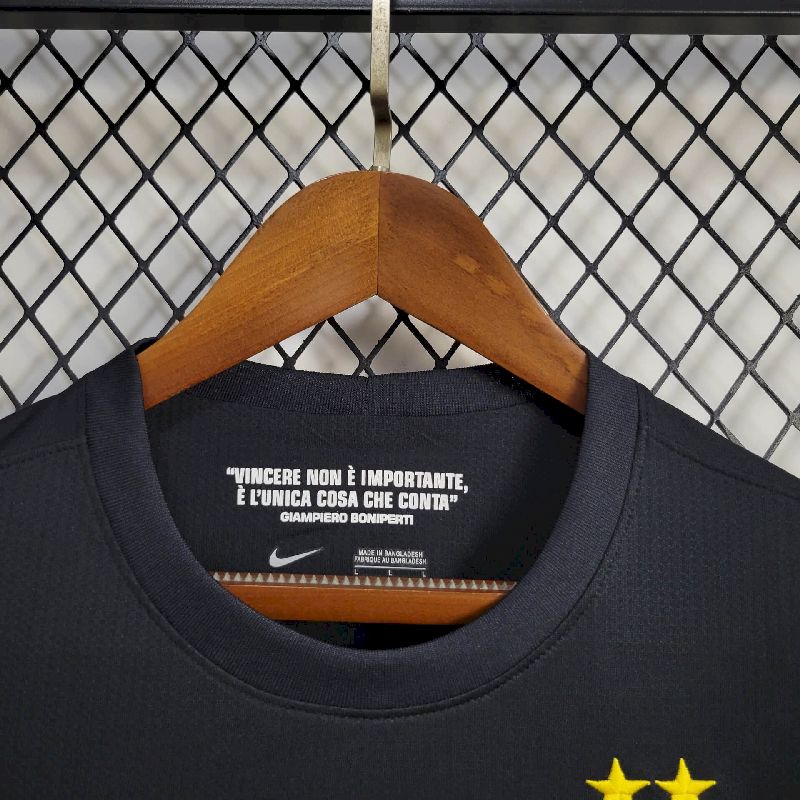 Camisa Retrô Juventus II 2012/13