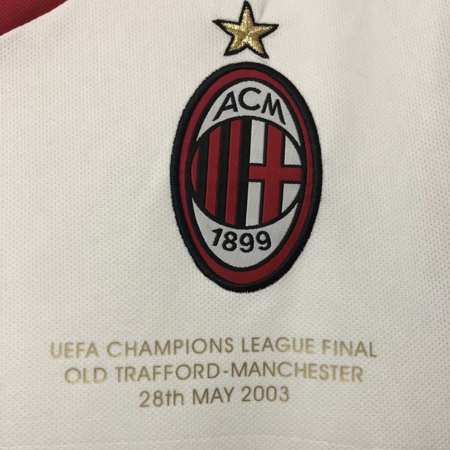 Camisa Retrô AC Milan II 2002