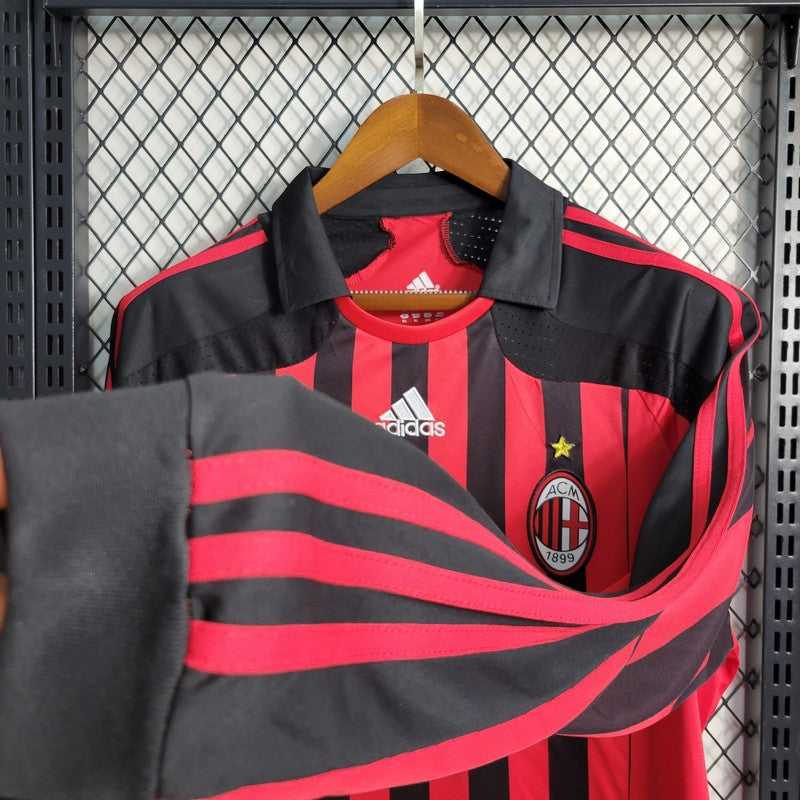 Camisa Retrô AC Milan I Manga Longa 2007/08
