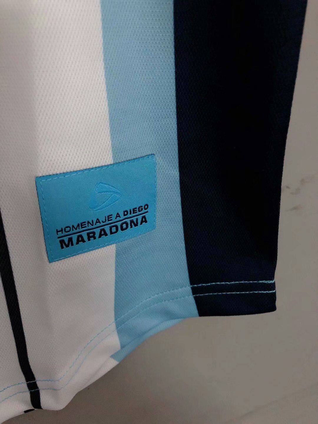 Camisa Retrô Argentina 2001 Maradona