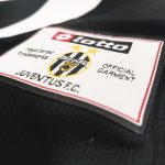 Camisa Retrô Juventus Champions League I 2002/03