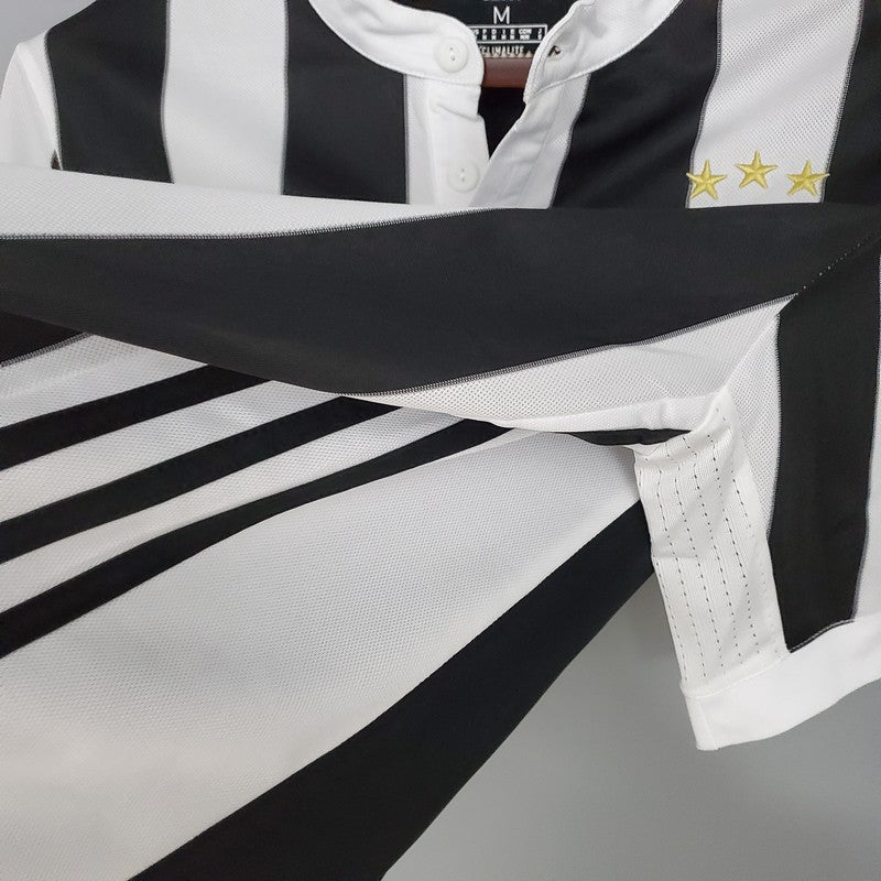 Camisa Retrô Juventus I 2017/18