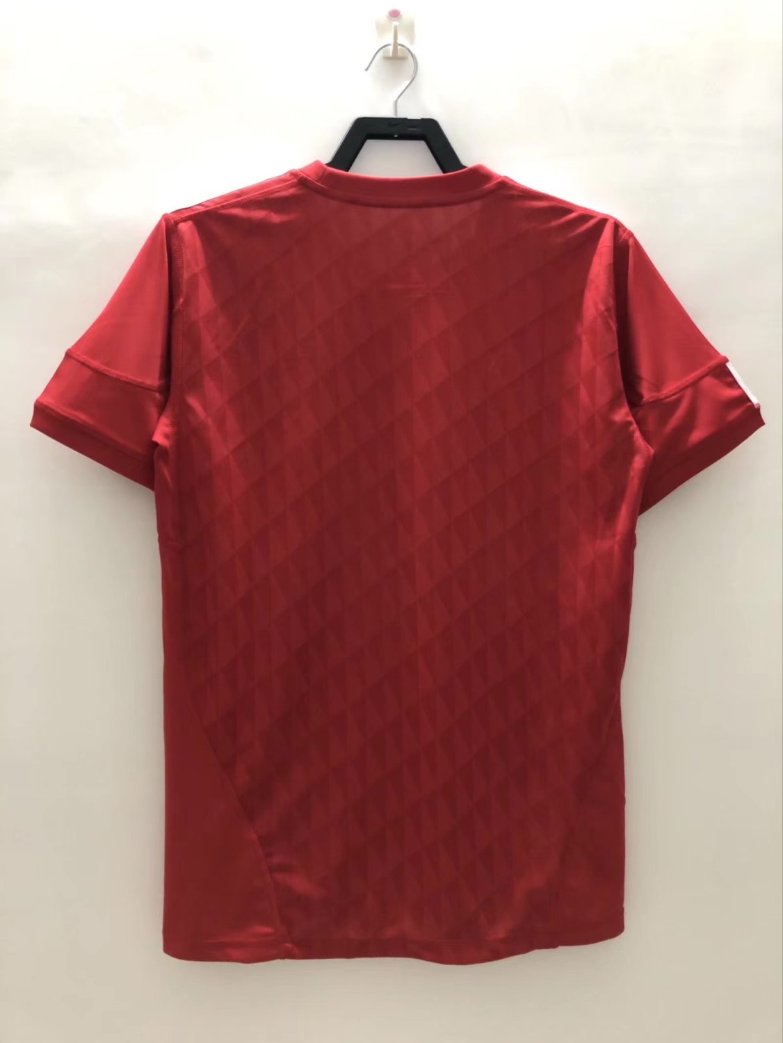 Camisa Retrô Liverpool I 2010/12
