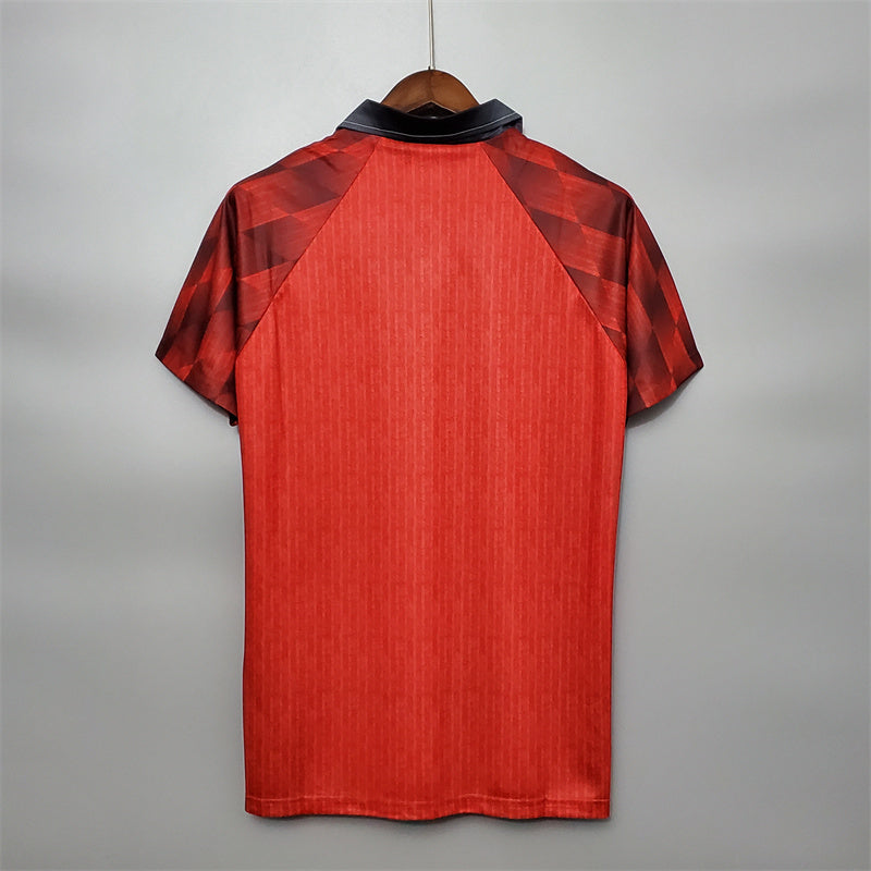 Camisa Retrô Manchester United I 1996