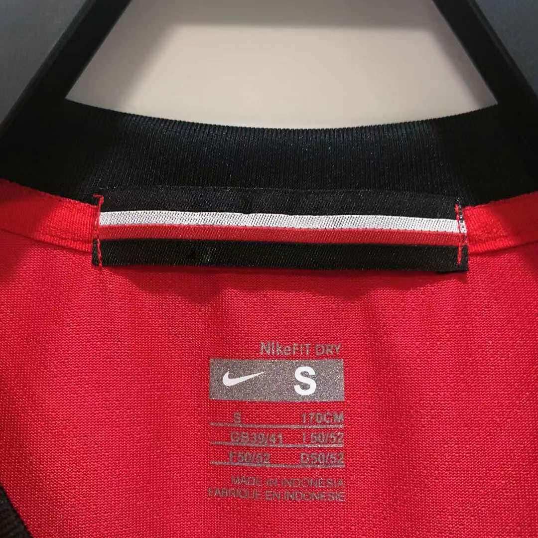 Camisa Retrô Manchester United I 2009/10