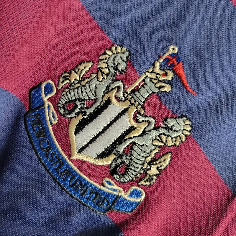 Camisa Retrô Newcastle II Manga Longa 1995/96