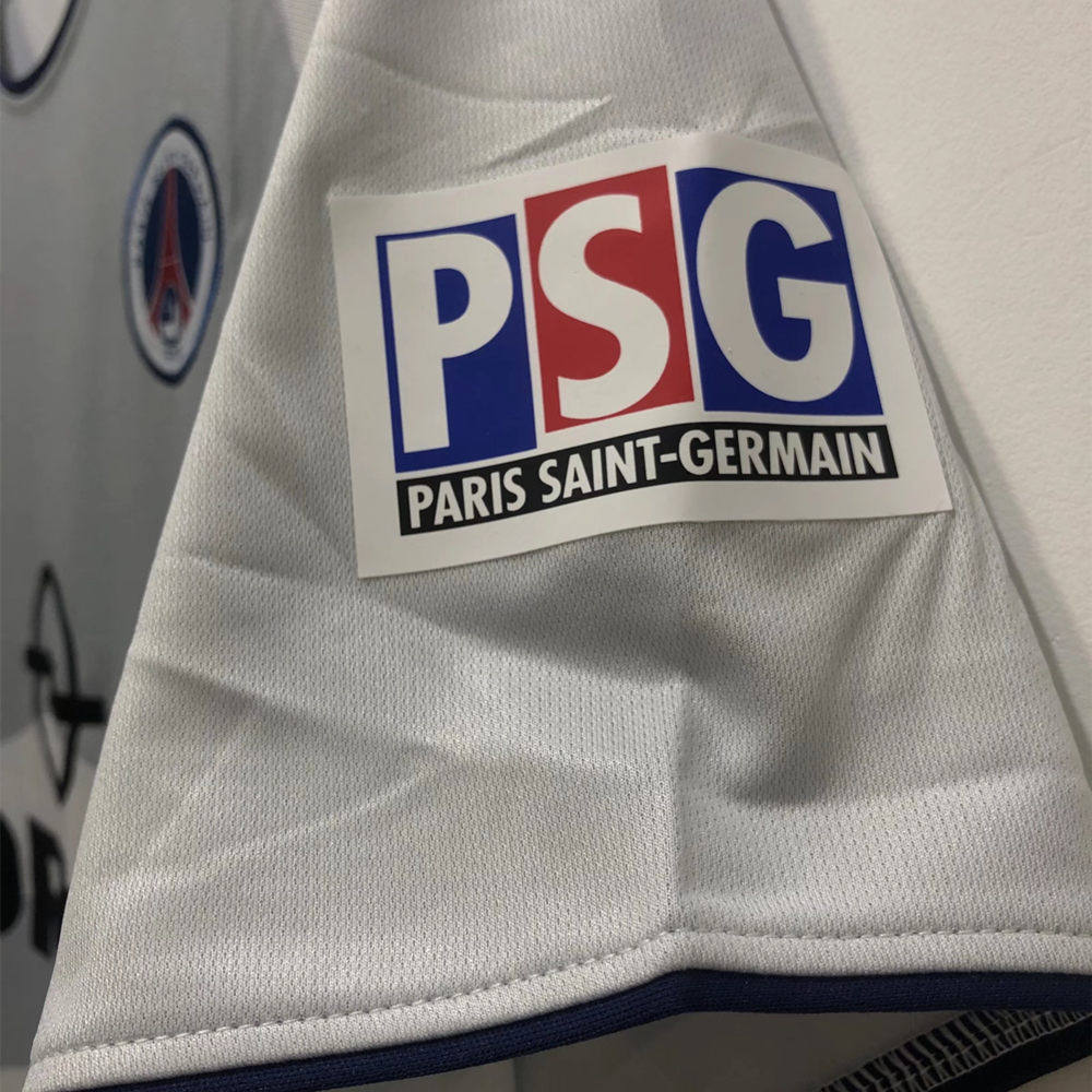 Camisa Retrô Paris Saint Germain II 2001/02