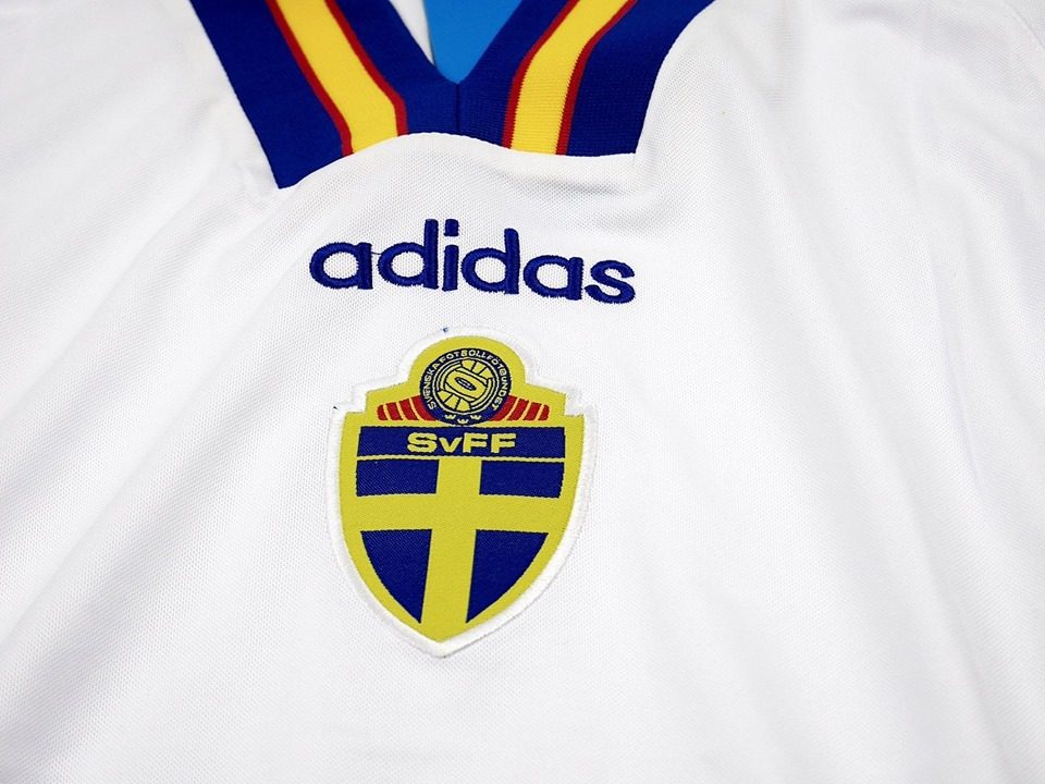 Camisa Retrô Suécia II 1994/96