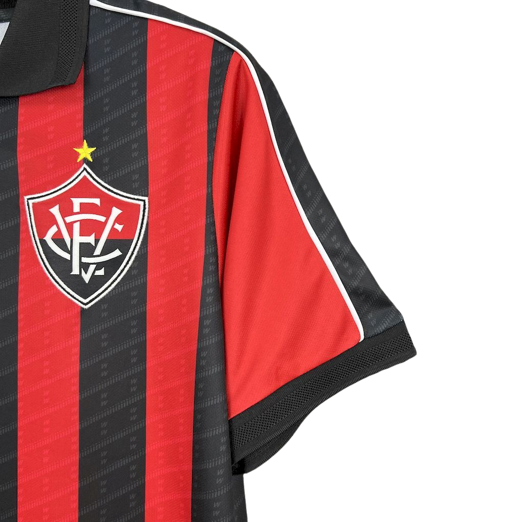 camisa-vitoria-l-2025-26-torcedor-masculina-camiseta-lancamento-primeira-home-oficial-listras-preta-vermelha-listrada-volt