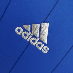 Camisa Retrô Universidad de Chile 2021/22