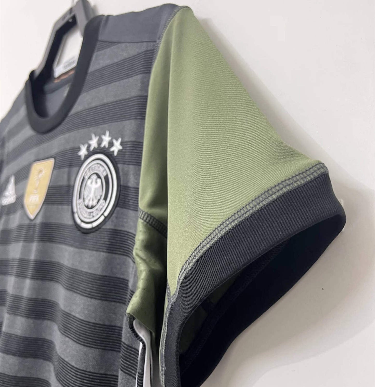 Camisa Retrô Alemanha II 2016
