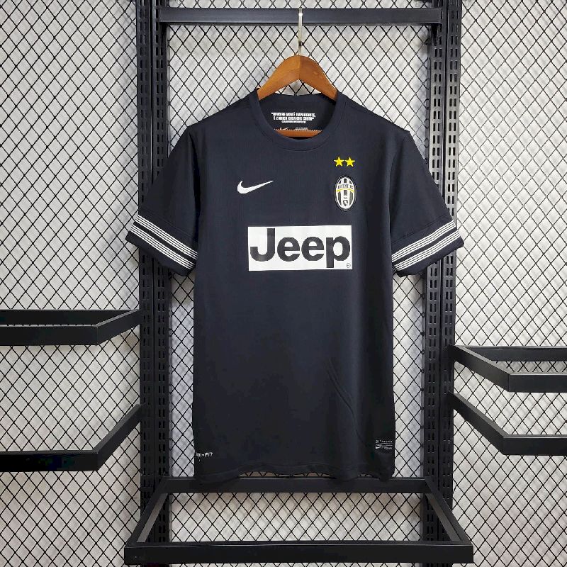 Camisa Retrô Juventus II 2012/13