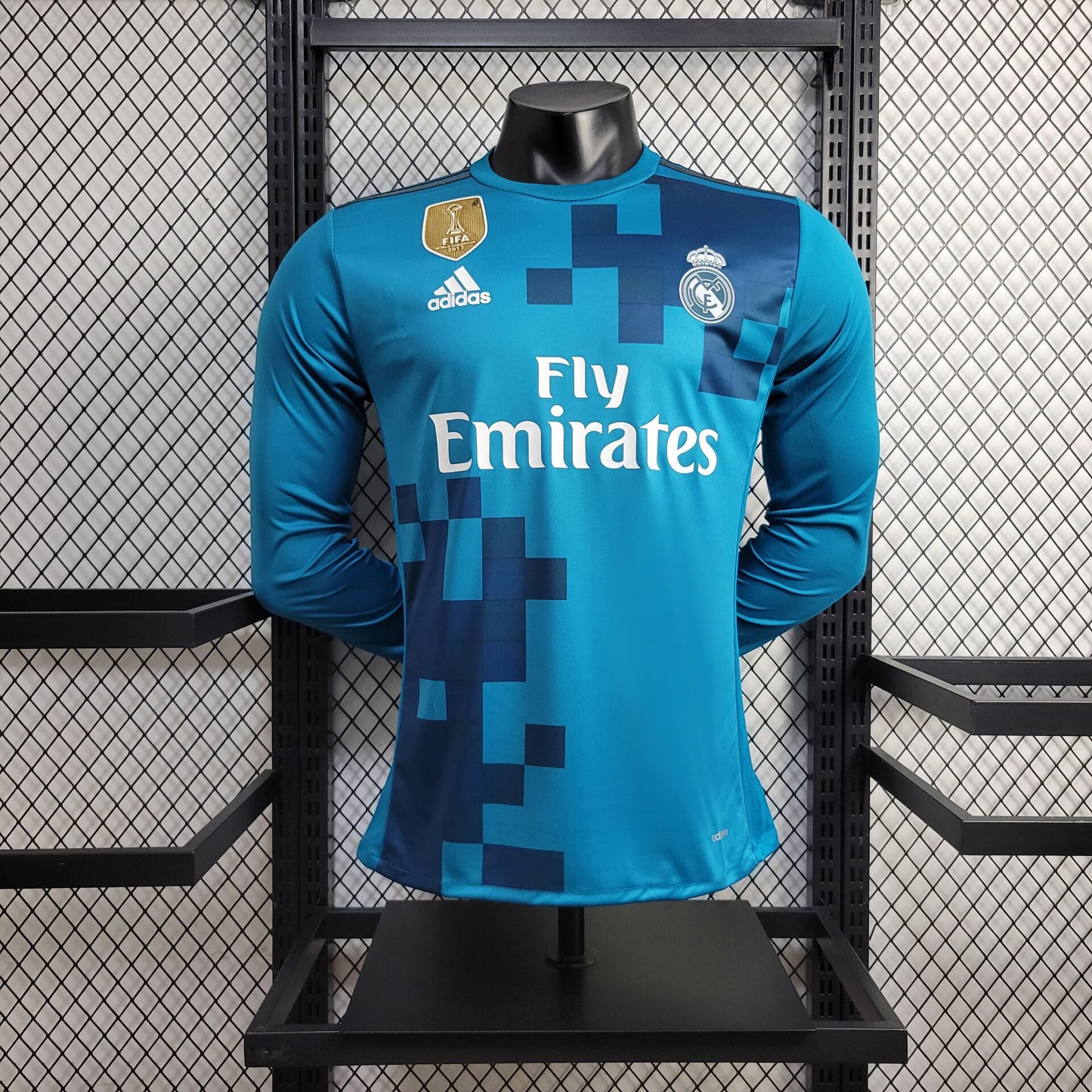 Camisa Retrô Real Madrid Il Manga Longa 2017/2018