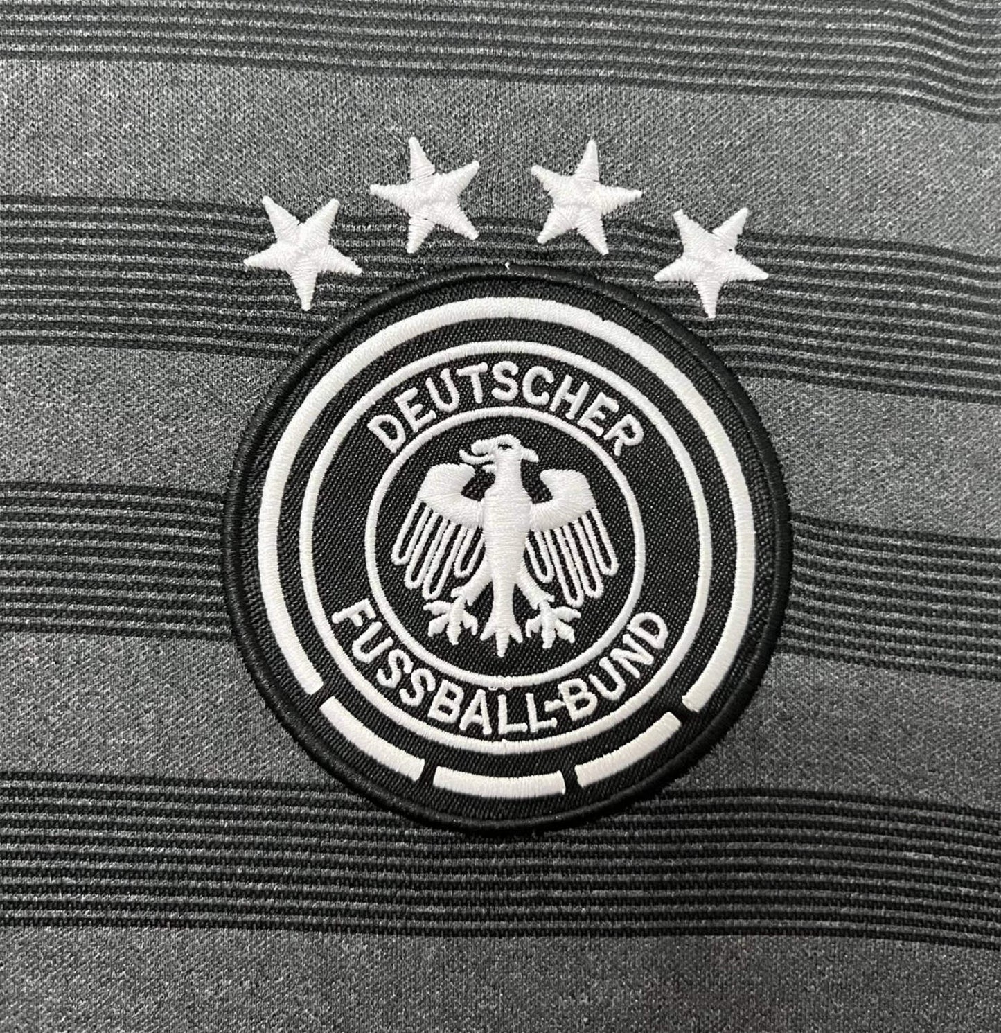 Camisa Retrô Alemanha II 2016