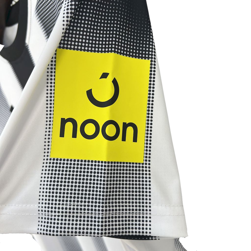 -camiseta-preta-listrada-branca-champions-league-lancamento-europeu-premier-league-oficial-home-casa-newcastle