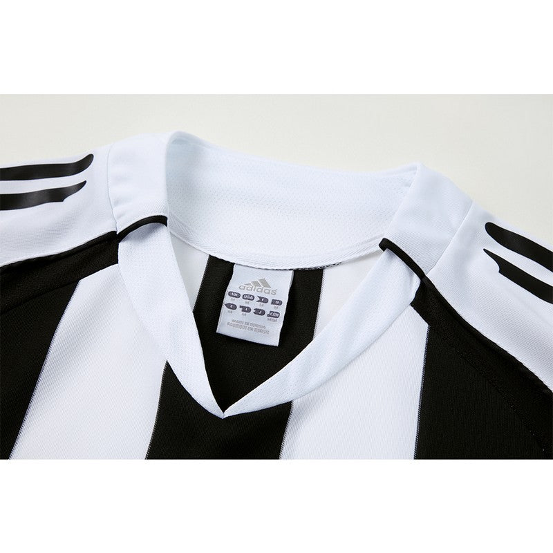 Camisa Retrô Newcastle 2006