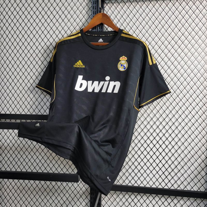 Camisa Retrô Real Madrid ll 2011/12
