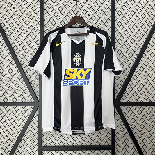 Camisa Retrô Juventus I 2004/05