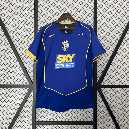 Camisa Retrô Juventus II 2004/05
