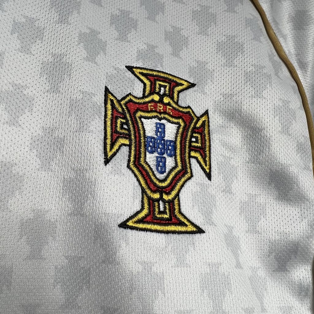 Camisa Retrô Portugal II 2004