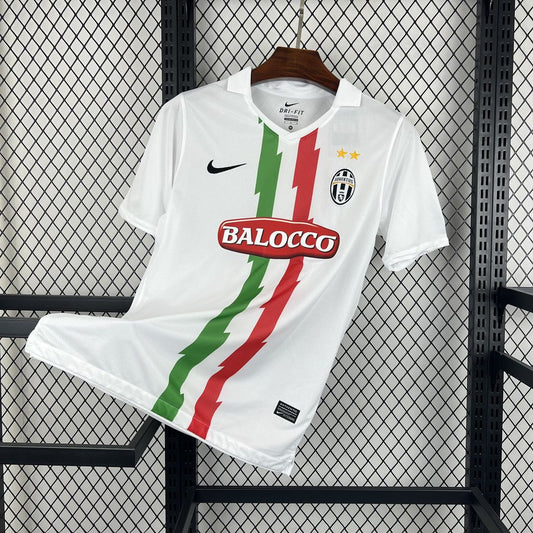 Camisa Retrô Juventus II 2010/11