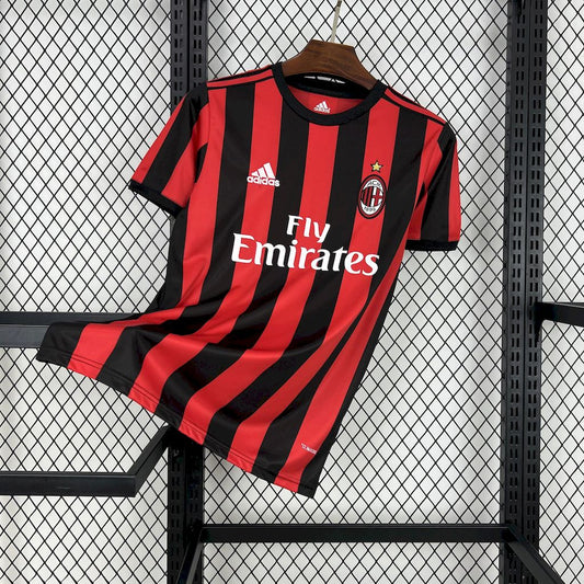 Camisa Retrô AC Milan I 2017/18