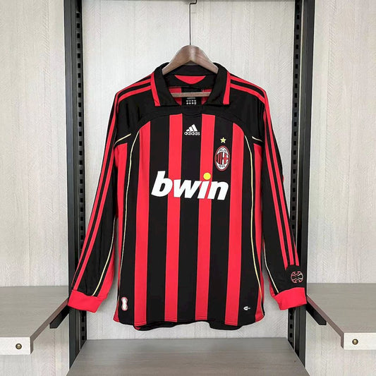 Camisa Retrô AC Milan I Manga Longa 2006/07