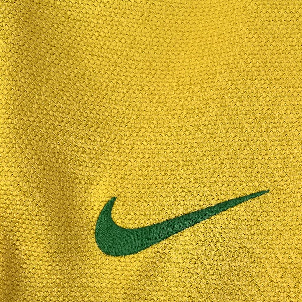 Camisa Retrô Brasil I 2012/13