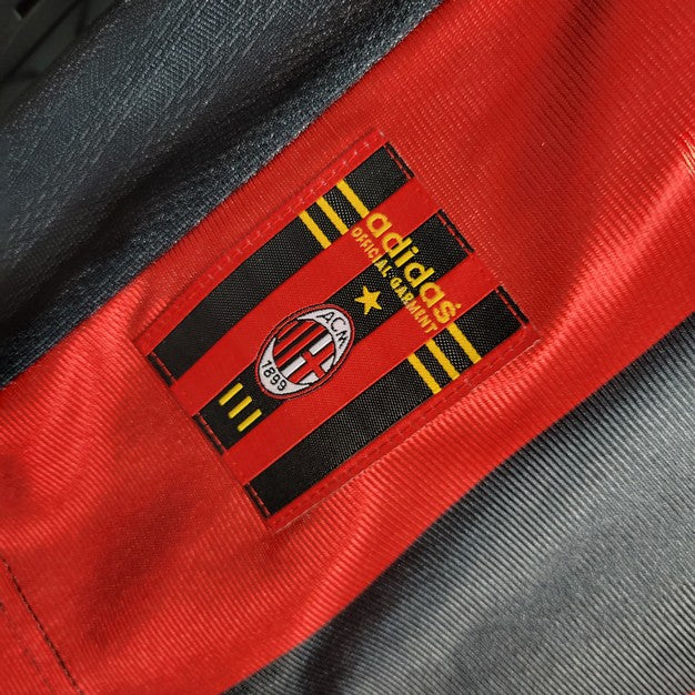 Camisa Retrô AC Milan I 1998/99