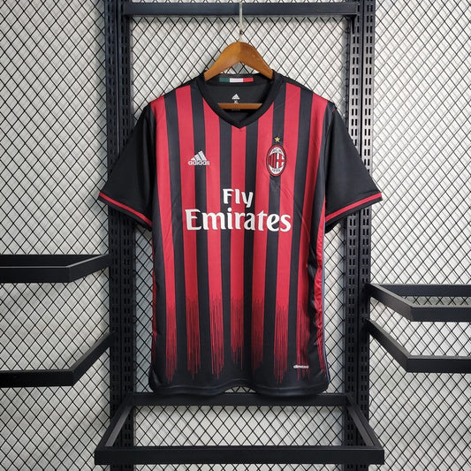Camisa Retrô AC Milan I 2016/17