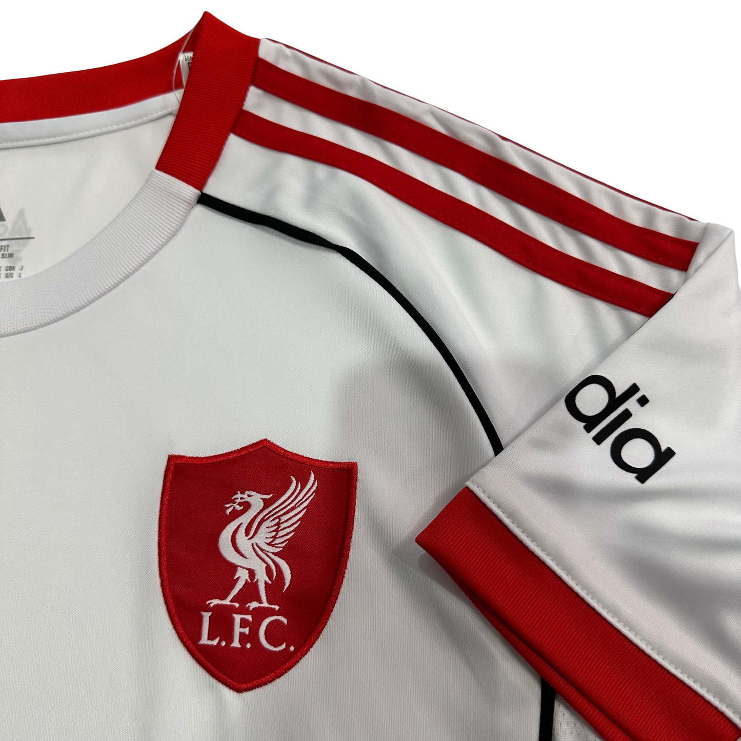 Camisa-Liverpool-away-ii-branca-vermelho-standard-adidas-lfc-time-futebol-champions-league-25-26