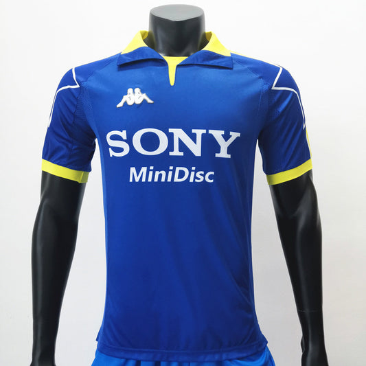 Camisa Retrô Juventus III 1997/98