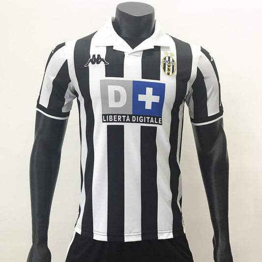 Camisa Retrô Juventus I 1999/00