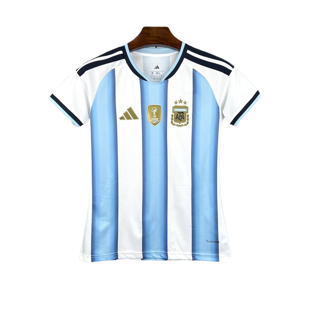 camisa-argentina-feminina-2026 camisa-argentina-copa-do-mundo-2026-feminina baby-look-argentina-2026 camisa-albiceleste-feminina uniforme-argentina-feminino camiseta-argentina-baby-look