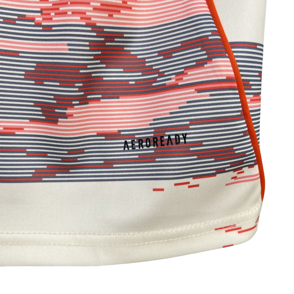 camisa-bayern-ll-2025-26-torcedor-masculina-camiseta-champions-league-lancamento-europeu-segunda-away-oficial-adidas-t-fc-bayern-munchen-bayern-de-munique-munich-adidas-tons-terrosos-cinza-marrom-terracota-laranja-terra-branca-off-white