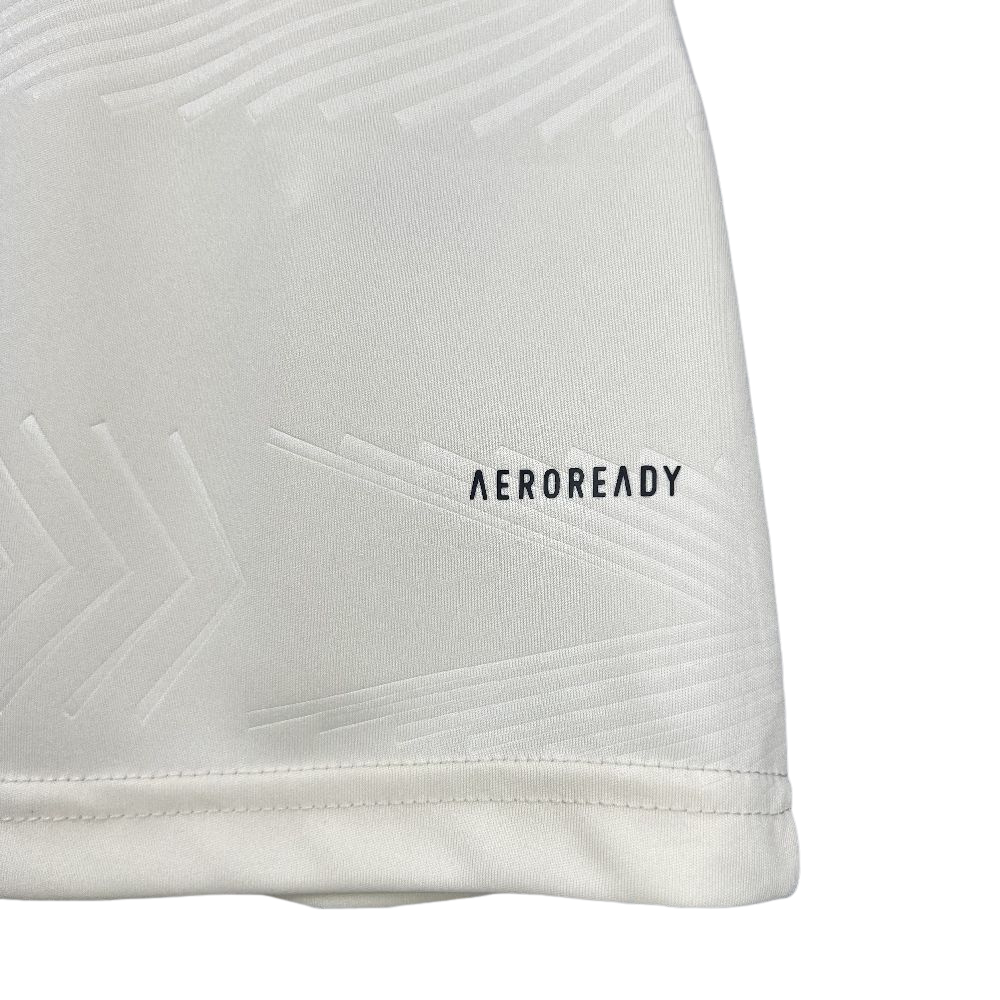 camisa-flamengo-lll-2025-26-torcedor-feminina-camiseta-lancamento-third-adidas-off-white-rubro-negro-clube-de-regatas-branco-branca-vermelha-preta-dourada-dourado