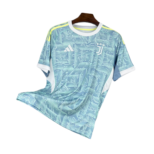camisa-juventus-ii-2025-26-torcedor-masculina-camiseta-champions-league-lancamento-europeu-segunda-away-oficial-azul-claro-celeste-verde-neon-detalhes-adidas-branca-e-azul-branco-e-azul