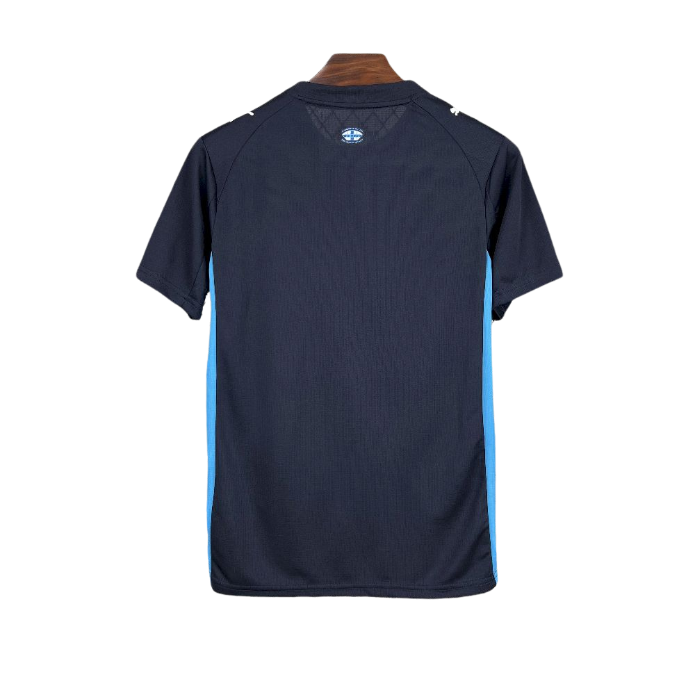 camisa-olympique-marseille-ll-2025-26-torcedor-masculina-camiseta-champions-league-lancamento-europeu-segunda-away-oficial-preto-preta-azul-cma-cgm-puma