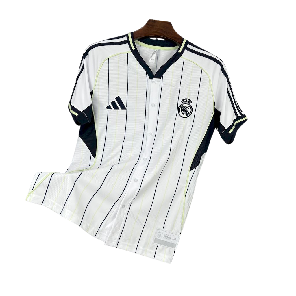 camisa-real-madrid-super-mundial-2025-26-jogador-masculina-nova-lancamento-lançamento-oficial-europeu-branca-com-listras-pretas-com-botoes-adidas-1902-fifa-uniforme-camiseta-la-lia-cr7-cristiano-ronaldo-fifa-super-mundial