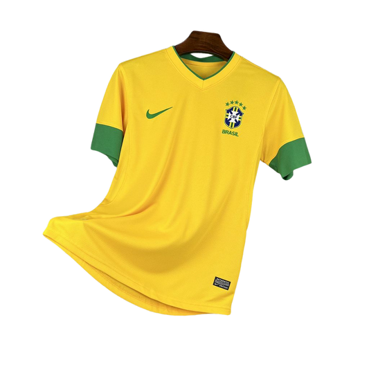 camisa-retrô-brasil-2012-amarela camisa-seleção-brasileira-2013-casa uniforme-brasil-penta-amarelo camisa-cbf-retrô-2012 copa-do-mundo camiseta-brasil-clássica-2013