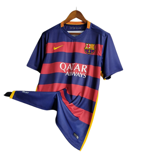 camisa-retro-barcelona-l-2015-16-la-liga-barça-qatar-always-listras-vermelha-e-azul-fcb-nike-listras-amarela-na-lateral-europeu-camiseta