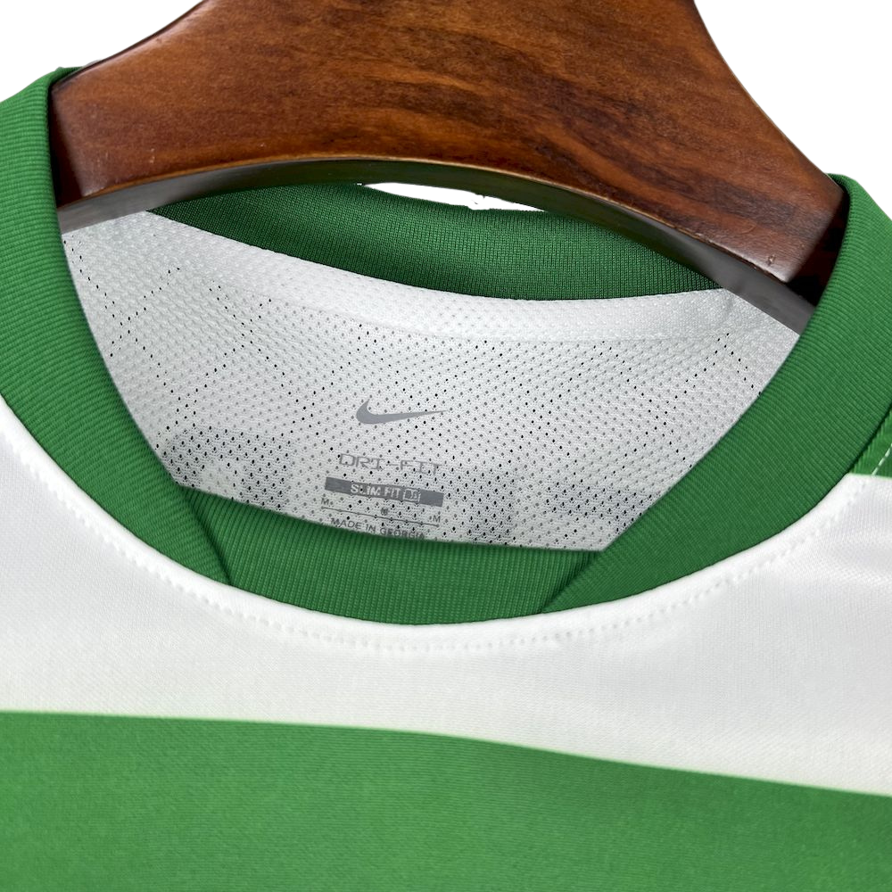 camisa-sporting-cp-l-2025-26-torcedor-masculina-camiseta-champions-league-lancamento-europeu-primeira-home-oficial-betano-scp-nike-listrada-verde-e-branca