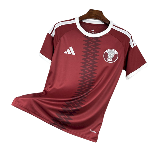 camisa qatar 2026 titular vinho camiseta seleção qatar masculina nova atual copa do mundo uniforme jogo futebol qatar premium